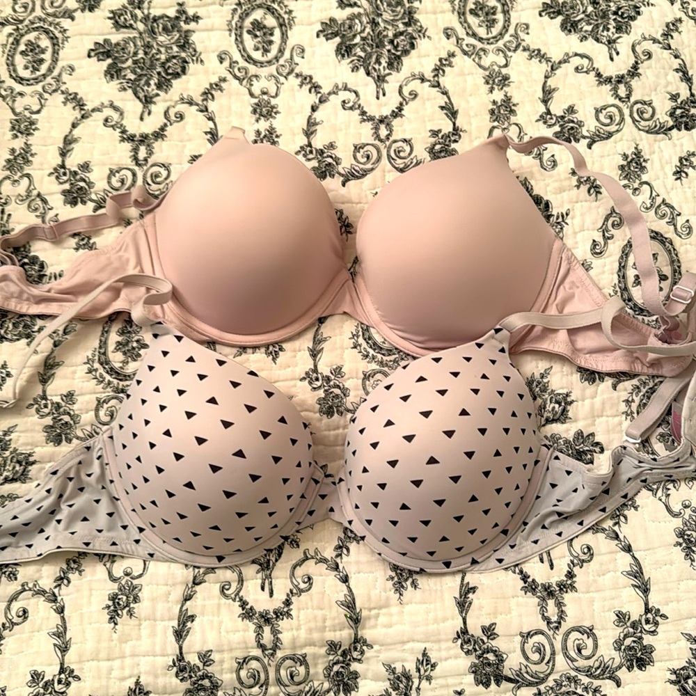 Lot of 2 PINK Push up Bras